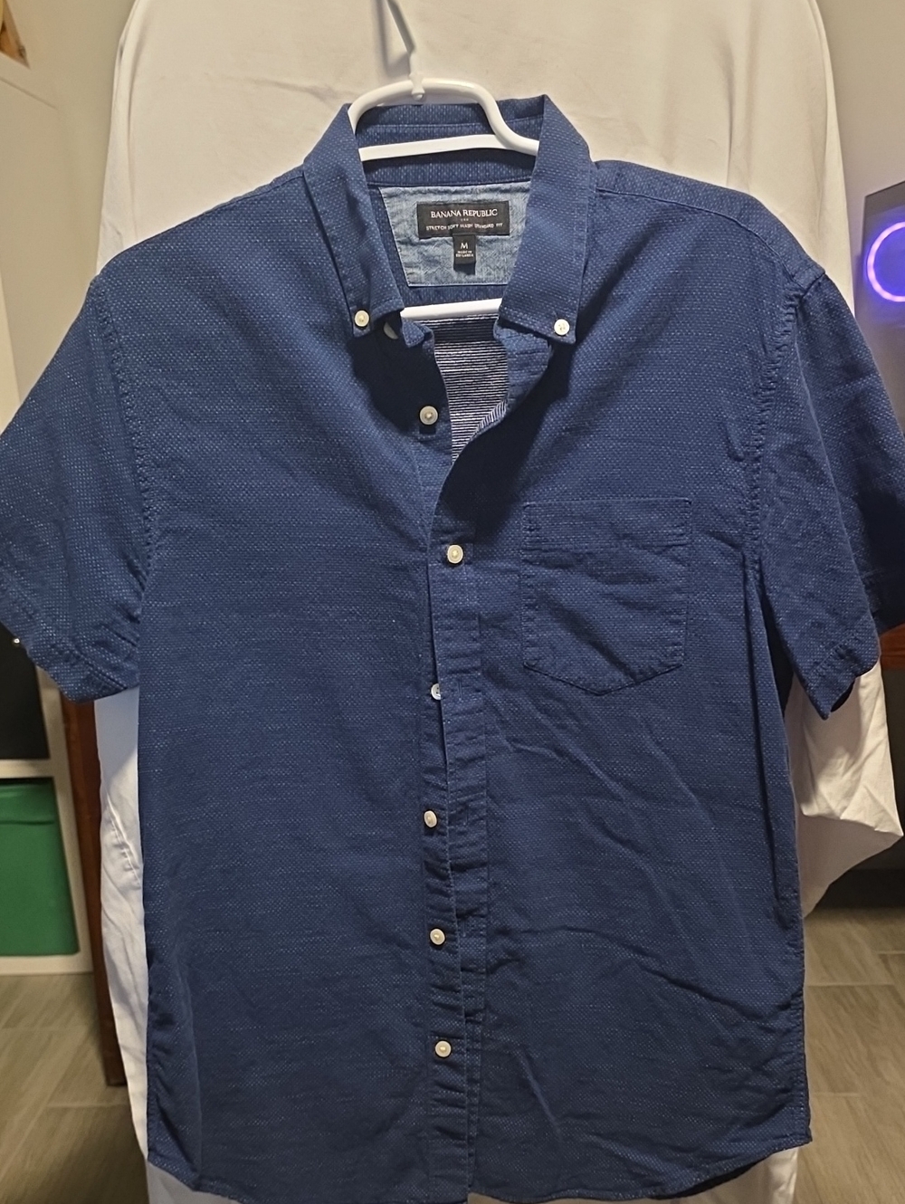 Banana Republic Men's Button-Down Short Sleeve Shirt - Navy Blue